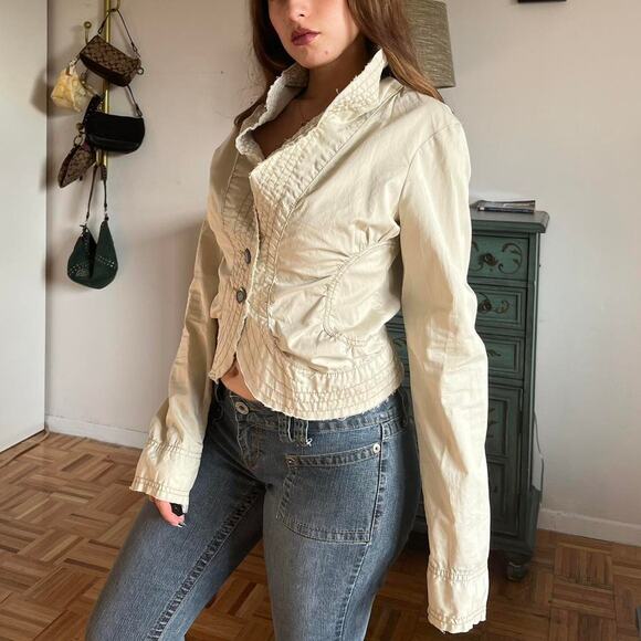 Y2k cream cropped jacket - Picture 5 of 8
